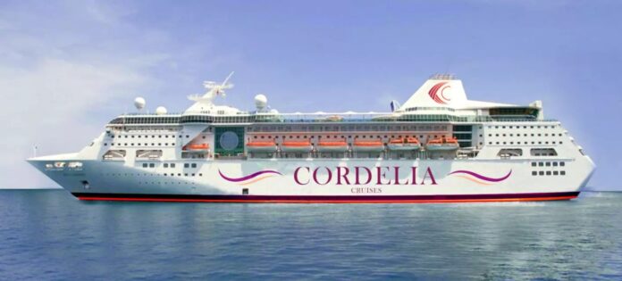 2049311-cruises.jpg
