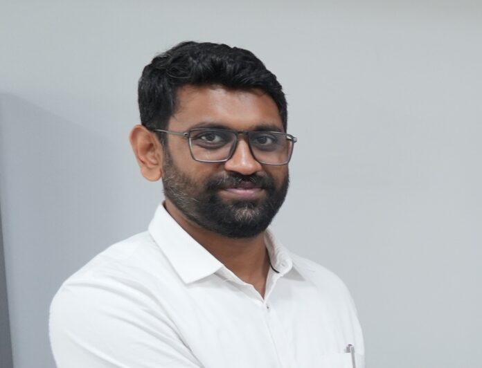 2052229-2018719-jitesh-patil.jpg