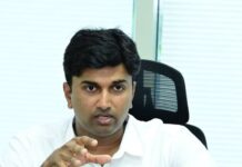 VMC Chief Stresses Quality at Anna Canteens