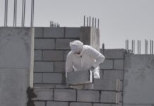عاجل – غداً.. بدء حظر العمل تحت أشعة الشمس لمدة 3 أشهر