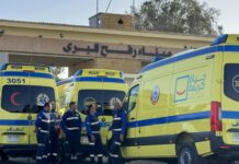 معبر رفح البري يستقبل دفعة جديدة من العائدين الفلسطينيين إلى غزة