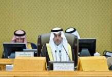 “الشورى” يطالب بضوابط للتحقق العمري وقيود لمنصات التواصل لمن دون 16 عامًا