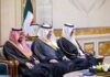 أمير الكويت يستقبل الأمير تركي بن محمد بن فهد