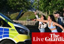 Starmer criticises ‘disgraceful’ attacks on police after 11 injured in disorder over Nowak murder – UK politics live