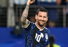 Messi scores again to move clear in World Cup golden boot race