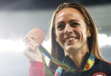US Olympic medallist Simpson collapses at mile event