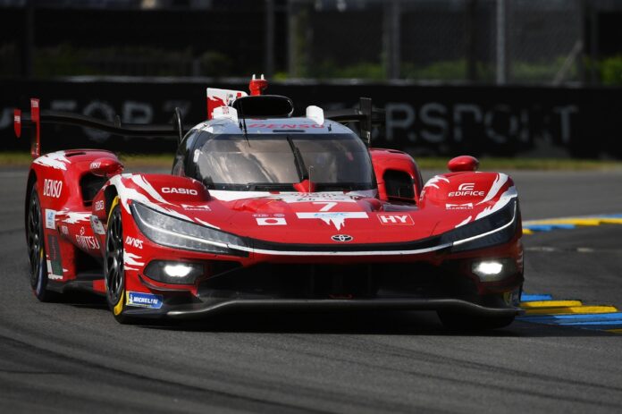 7-toyota-racing-toyota-tr010-h.jpg