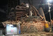 Venezuela earthquakes live updates: buildings collapse in Caracas as officials warn ‘high casualties’ likely