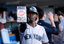 Jazz Chisholm Jr. taunts camera with lollipops after Aaron Boone rant