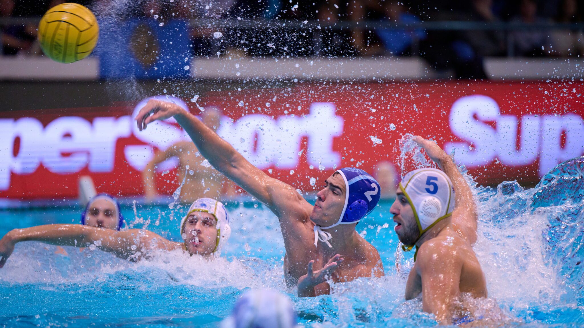 Mladost shines in Split, moves one step closer to new title
