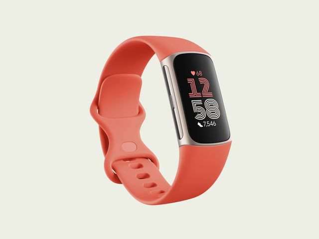 Fitbit-Charge-6-Review-Gear.jpg