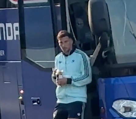 Germany soccer player hilariously enters wrong vehicle during World Cup
