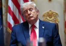 White House Doctor Claims Trump A Perfectly Healthy 9-Foot-Tall 35-Year Old