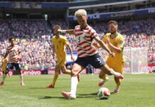USMNT rides early goals to win over Australia to clinch knockout round berth