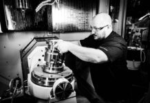 Avalanche’s desktop fusion reactor delivers blistering-hot plasma