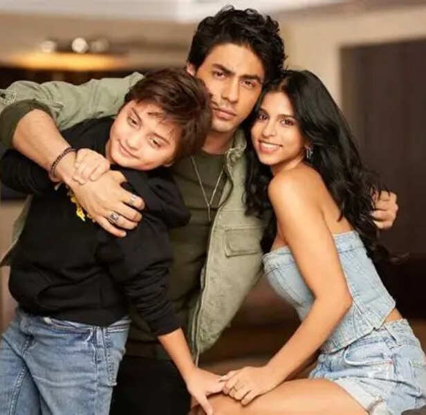 bollywood1782030379.jpg