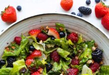 Copycat Zupas Nuts About Berries Salad