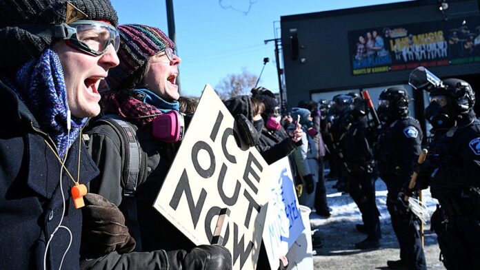protesters-ice-minneapolis-police-fox-news-002.jpg