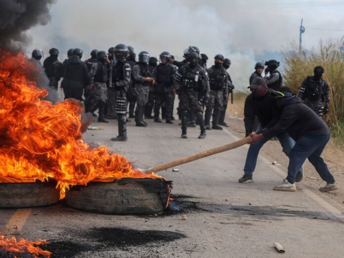reutersburning-1781060767.jpg
