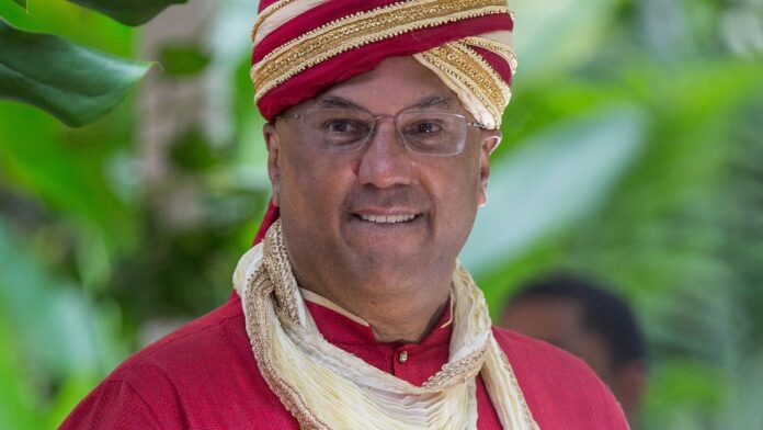 roy-singham-jodie-evans-code-pink-wedding_003.jpg