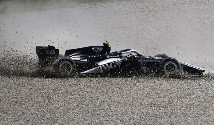 valtteri-bottas-cadillac-racin.jpg