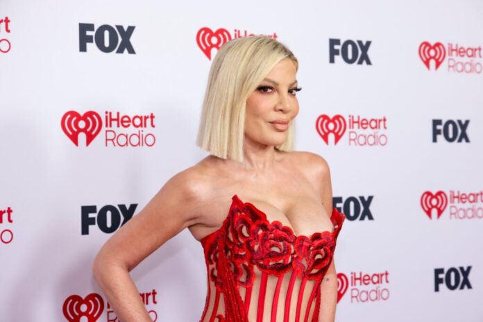0731_torispelling_01-1024x683.jpg