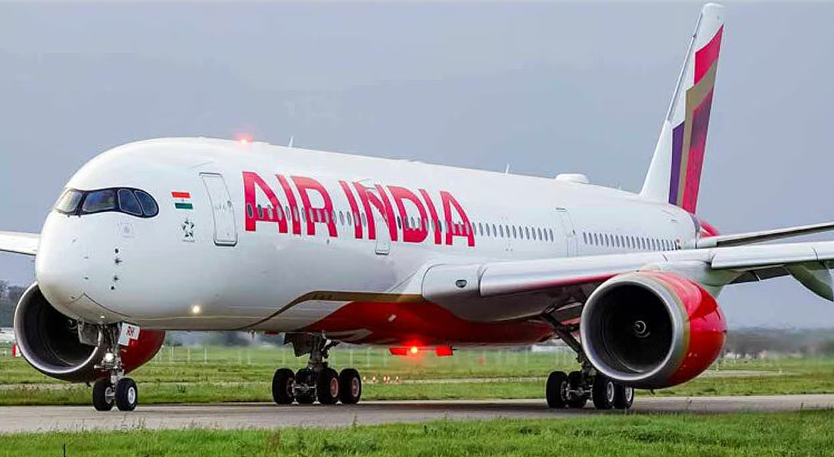 Air India Plane Aborts Take-Off as Two Aircraft End Up on Mumbai Runway