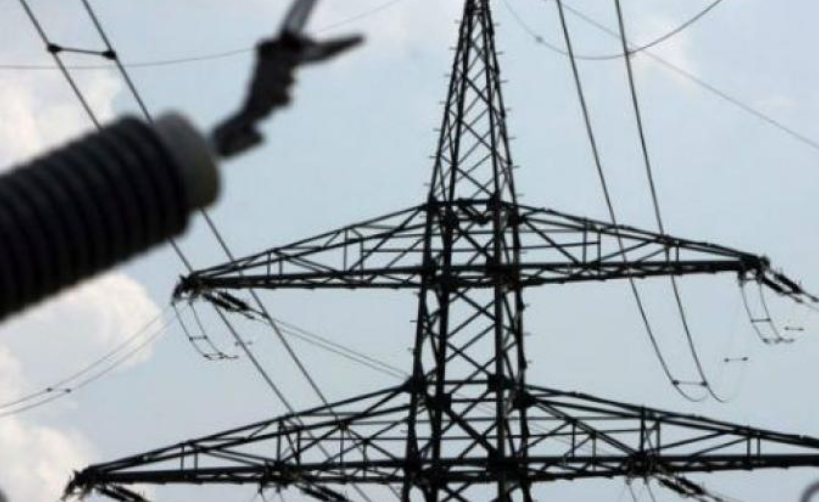 YSR Kadapa: Elderly Couple Dies After Electric Pole Falls on Them