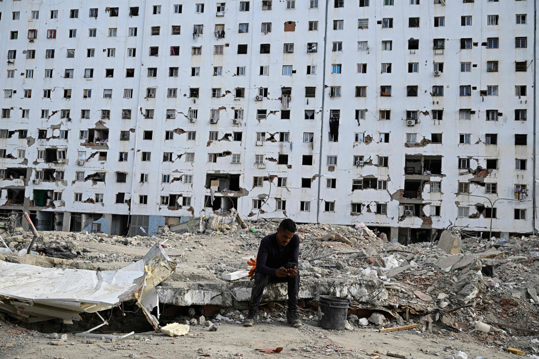 Satellite Data Reveal 60 cm Ground Shift in Venezuela Earthquake