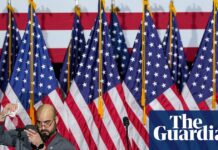 White House teleprompter operator put on leave over alleged bets on Trump speeches