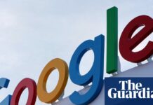 EU fines Google €890m for competition breaches over search and apps