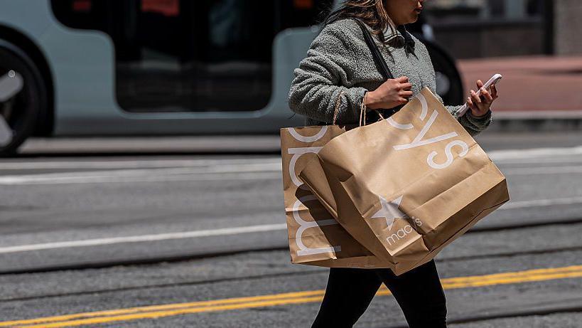 US economic growth slows unexpectedly in second quarter