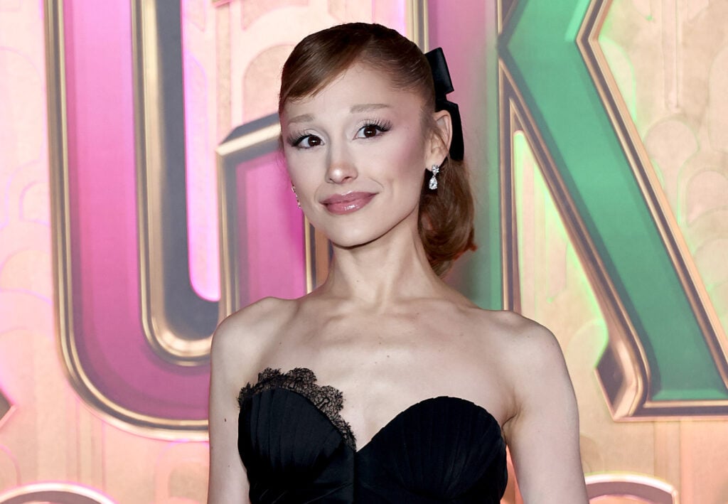 Ariana Grande ‘Kept In Touch’ With Ricky Alvarez Throughout Ethan Slater …