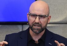 Here’s the Truth About Whether Meta’s NameTag Face Recognition Tech ‘Exists’