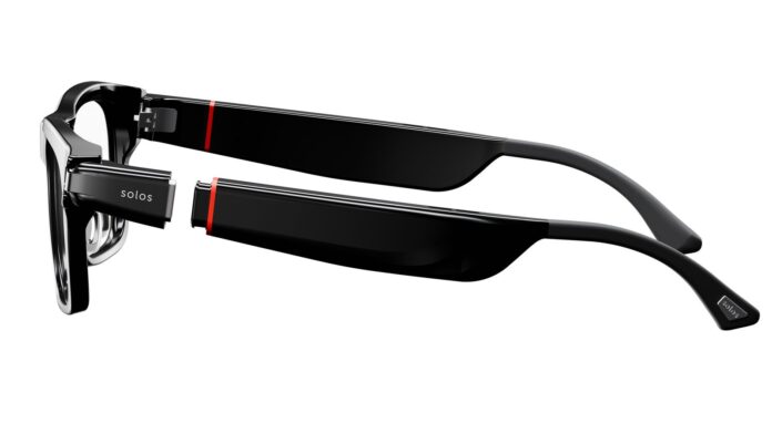 Solos-Smart-Glasses-Gear-13-(1).jpg
