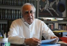 SC to Hear Kapil Sibal’s Plea on Anti-Defection Law