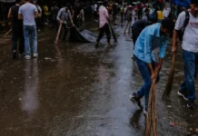 Gen Z Volunteers Clean Up Jantar Mantar, Showing Civic Sense Starts With Action