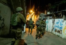 الضفة الغربية.. إصابة 21 فلسطينيًا في اعتداءات الاحتلال والمستعمرين