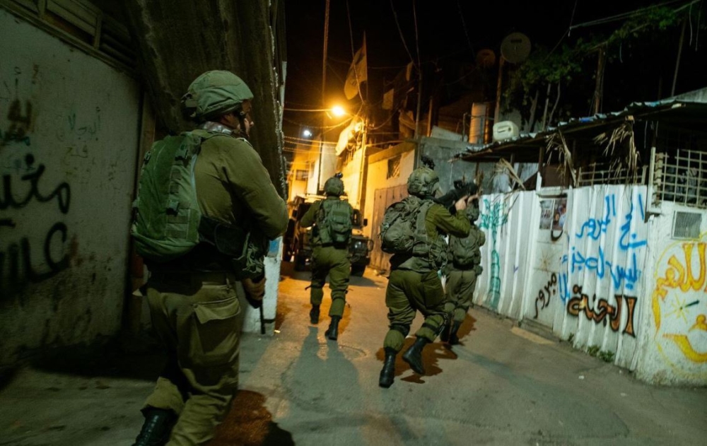 الضفة الغربية.. إصابة 21 فلسطينيًا في اعتداءات الاحتلال والمستعمرين