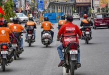 Maharashtra Bike-Taxi Rules Could Change Swiggy, Zomato Deliveries: 2% Welfare Levy, Insurance And EVs