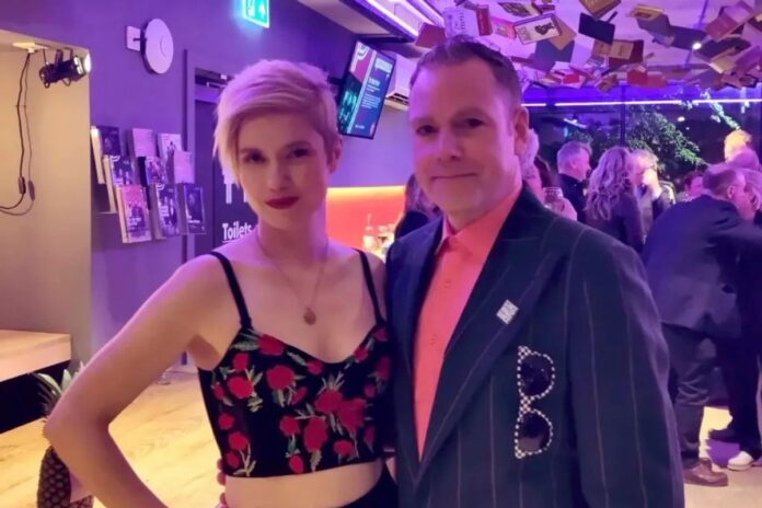 0_Celeb-Juice-star-marries-EastEnders-actress.jpg