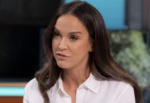 Vicky Pattison reveals gruesome injury asking fans ‘should I be worried?’