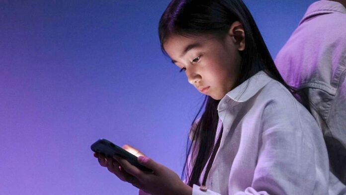 1-protecting-kids-from-ai-chatbots-what-the-guard-act-means.jpg