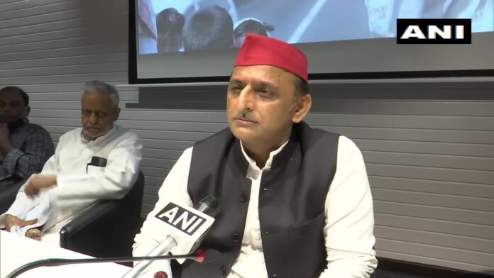 1077523-formeruttarpradeshchiefministerakhileshyadav.jpg