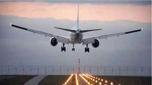 1855248-airplane.jpg