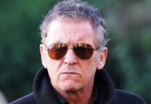 EastEnders’ Shane Richie blames photographers as he’s banned from driving for speeding