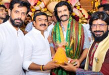 Vijay Deverakonda Seeks Blessings of Balapur Ganesh