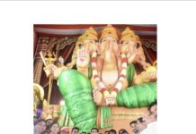 Lokesh Visits 72-Foot Doondi Ganesh Idol