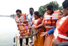 Warangal: Ganesh Immersion Continues Amid Heavy Rain