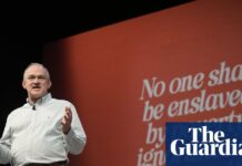 Ed Davey takes aim at Reform and Elon Musk as Lib Dem conference begins